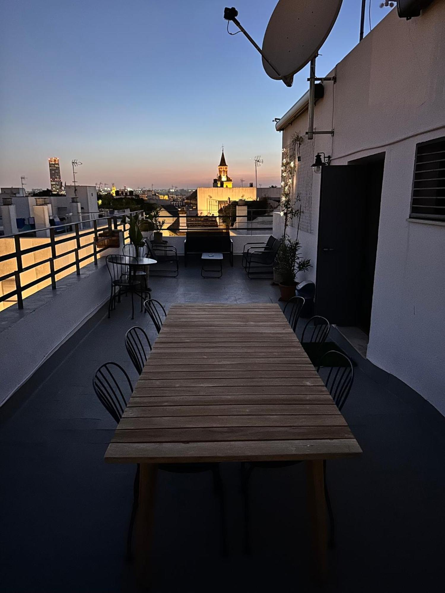 Almazen Apartamentos, Arrayan 23 Sevilla Eksteriør billede