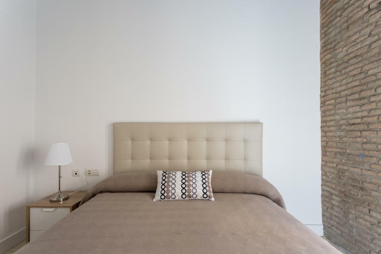 Almazen Apartamentos, Arrayan 23 Sevilla Eksteriør billede