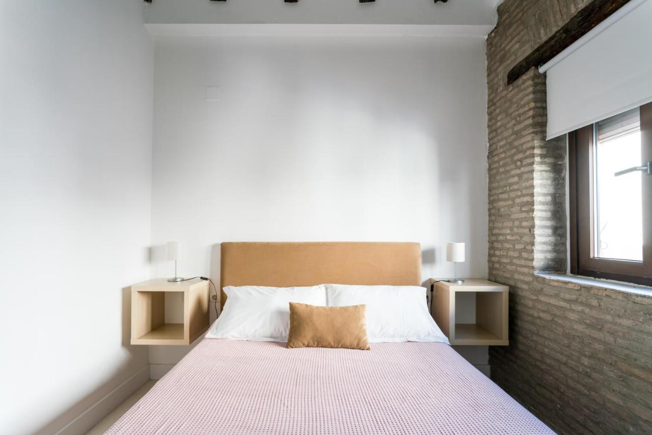Almazen Apartamentos, Arrayan 23 Sevilla Eksteriør billede